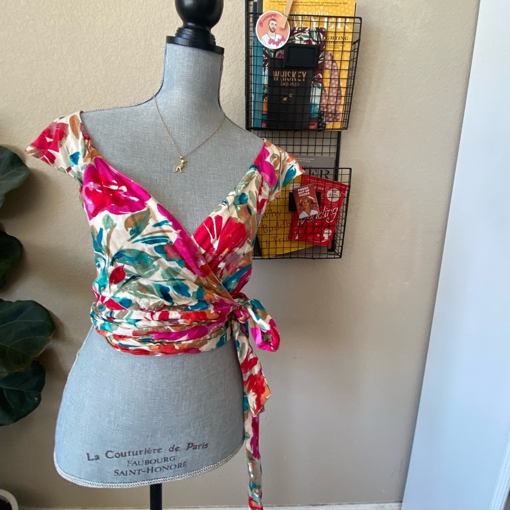 olivaceous floral crop top